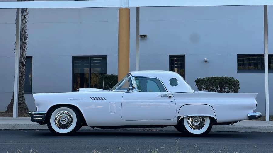 1957 Ford Thunderbird 1st Gen - Image 2 of 31