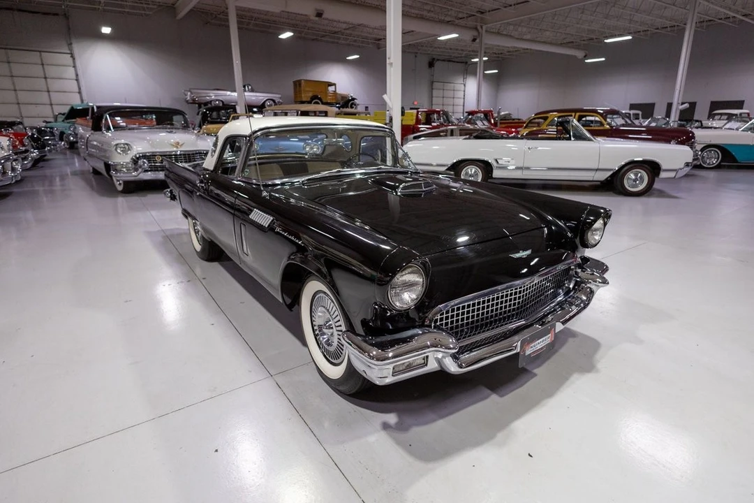 1957 Ford Thunderbird 1st Gen - Image 31 of 31