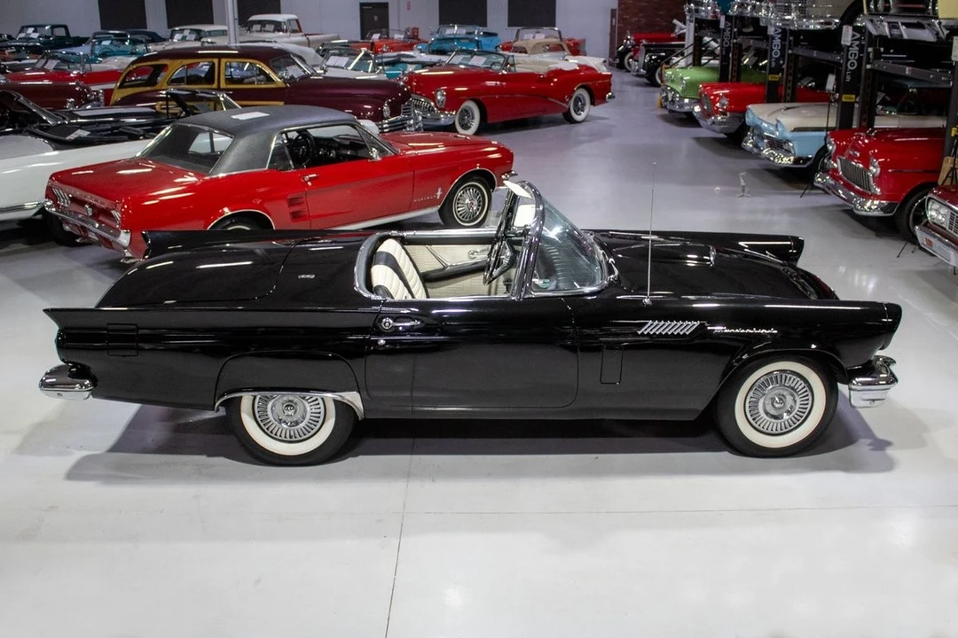 1957 Ford Thunderbird 1st Gen - Image 8 of 31