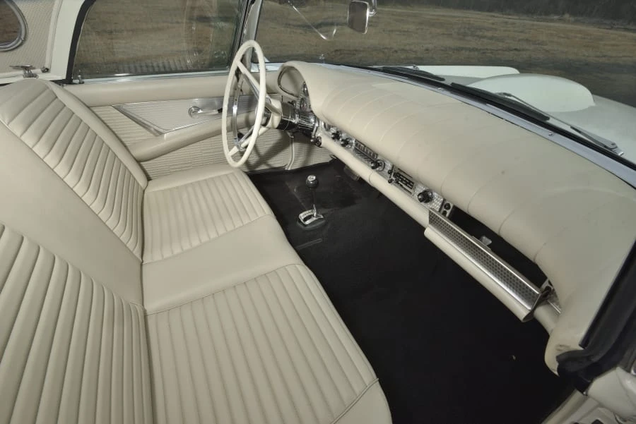 1957 Ford Thunderbird 1st Gen - Image 20 of 31
