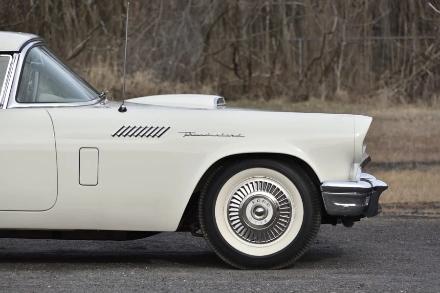 1957 Ford Thunderbird 1st Gen - Image 13 of 31