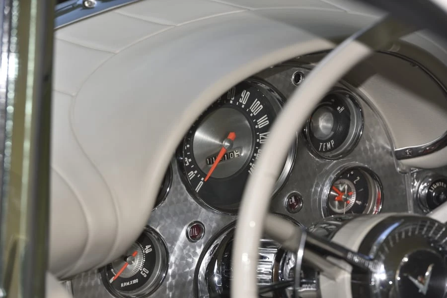 1957 Ford Thunderbird 1st Gen - Image 30 of 31