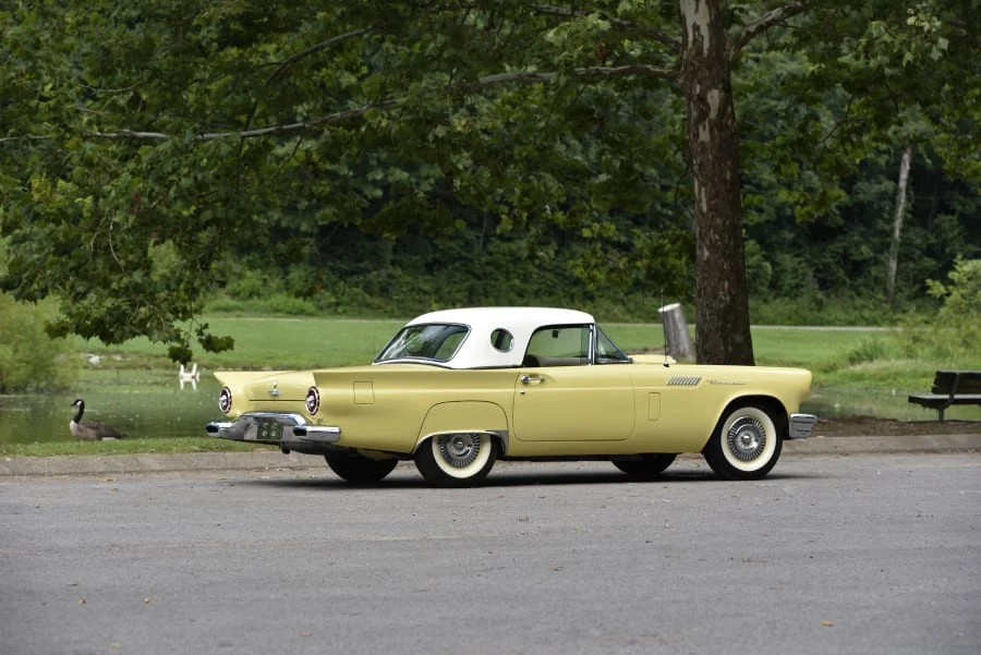 1957 Ford Thunderbird 1st Gen - Image 18 of 31