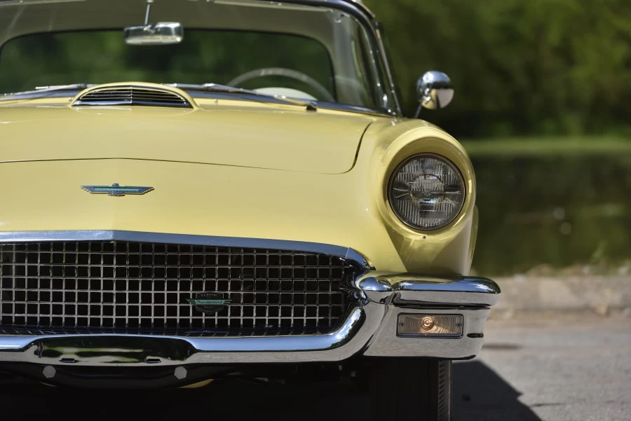1957 Ford Thunderbird 1st Gen - Image 19 of 31