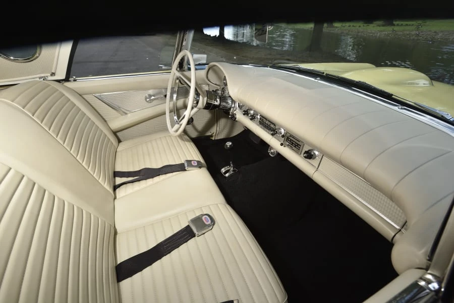 1957 Ford Thunderbird 1st Gen - Image 29 of 31