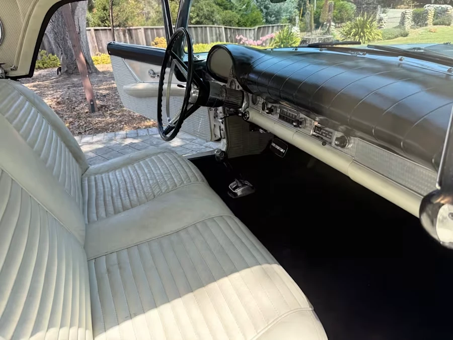 1957 Ford Thunderbird 1st Gen - Image 16 of 23