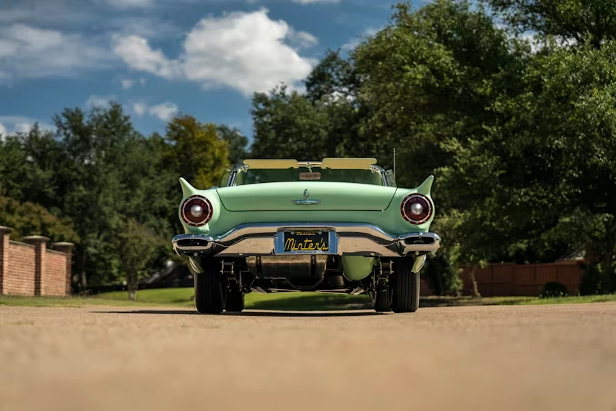 1957 Ford Thunderbird 1st Gen - Image 24 of 31