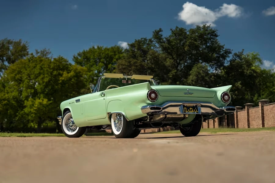 1957 Ford Thunderbird 1st Gen - Image 18 of 31
