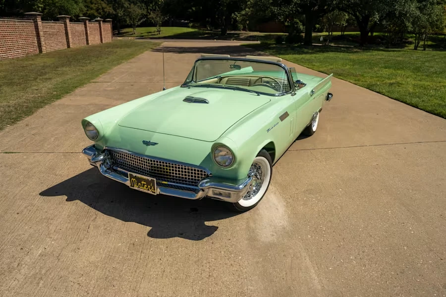 1957 Ford Thunderbird 1st Gen - Image 9 of 31