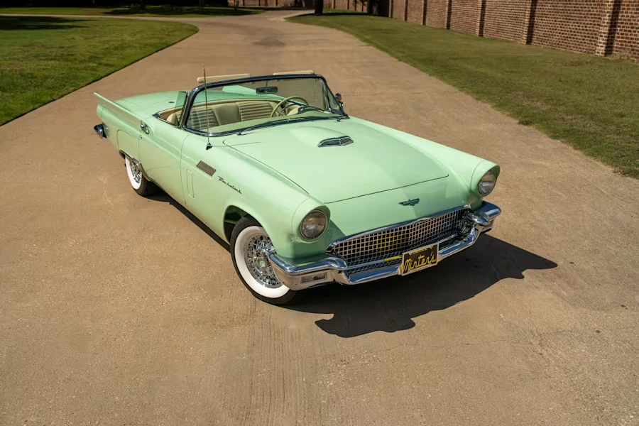 1957 Ford Thunderbird 1st Gen - Image 16 of 31