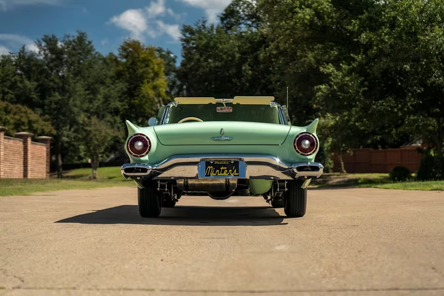 1957 Ford Thunderbird 1st Gen - Image 23 of 31