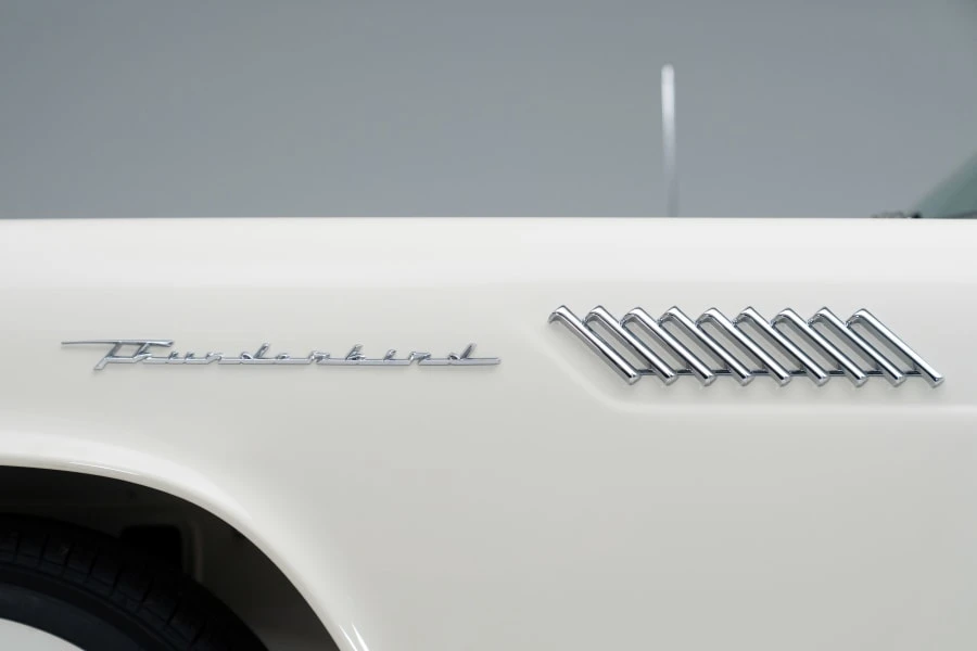 1957 Ford Thunderbird 1st Gen - Image 8 of 31