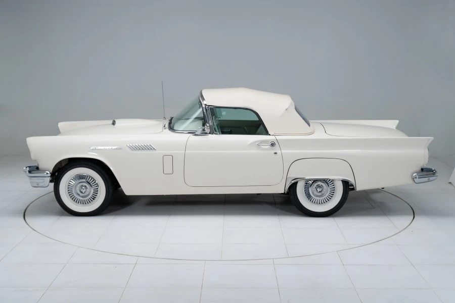 1957 Ford Thunderbird 1st Gen - Image 18 of 31