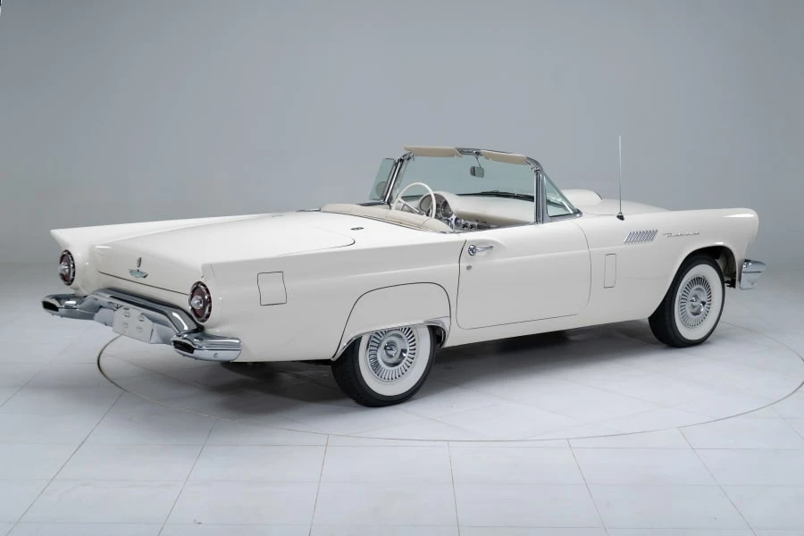 1957 Ford Thunderbird 1st Gen - Image 28 of 31