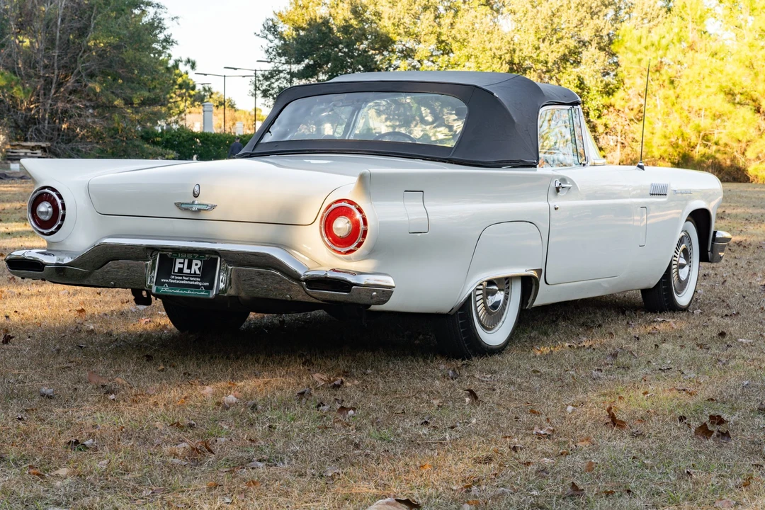 1957 Ford Thunderbird 1st Gen - Image 7 of 31