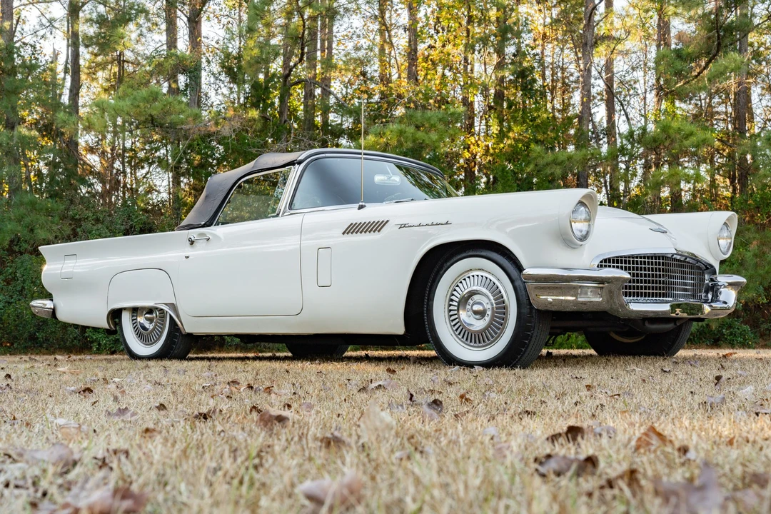 1957 Ford Thunderbird 1st Gen - Image 10 of 31