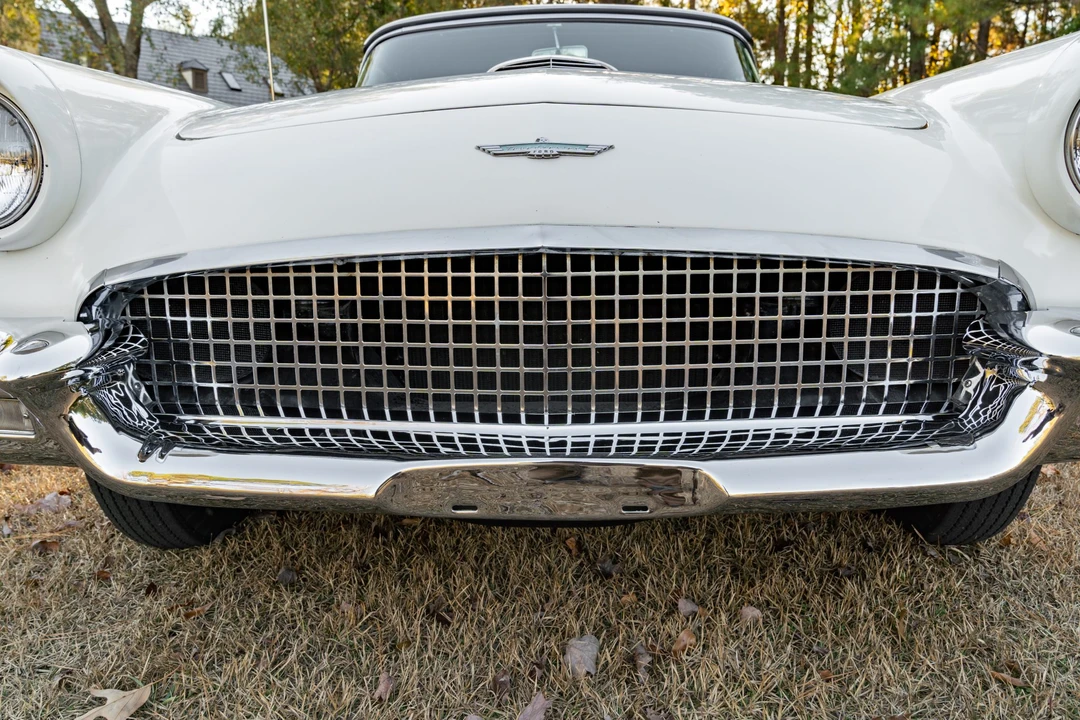 1957 Ford Thunderbird 1st Gen - Image 14 of 31