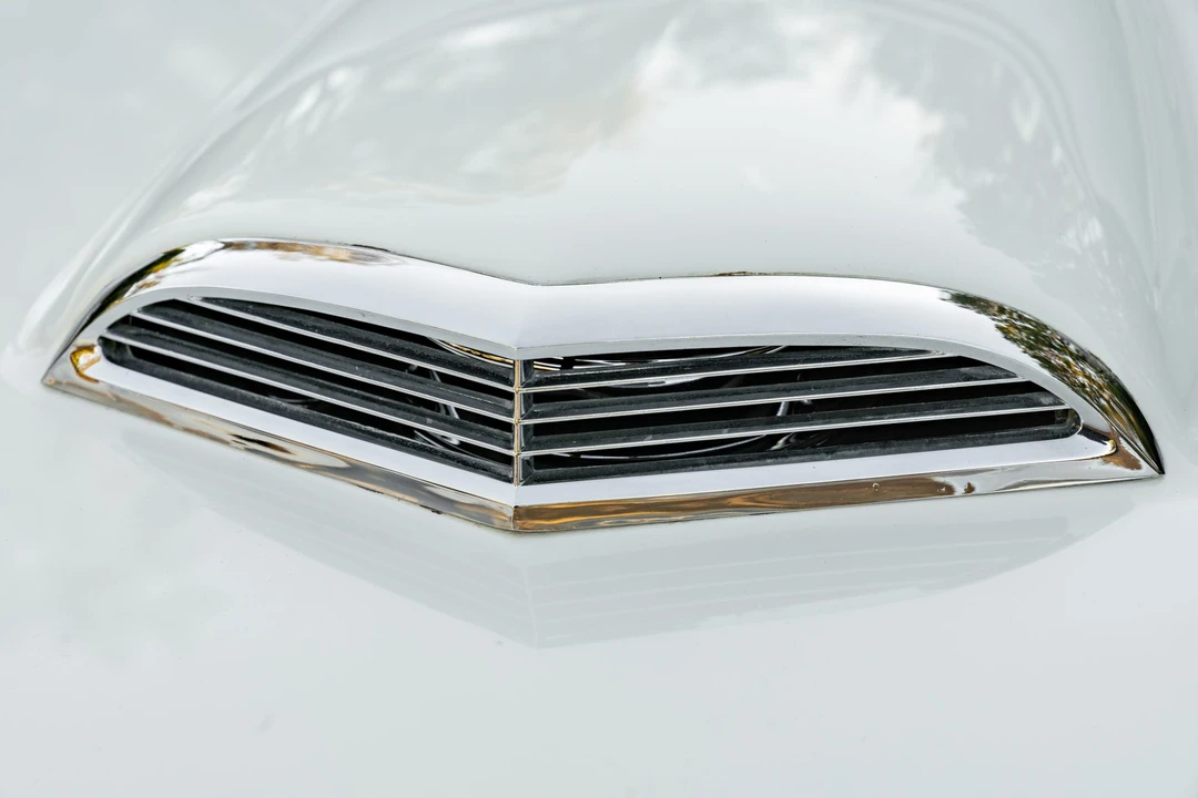 1957 Ford Thunderbird 1st Gen - Image 20 of 31
