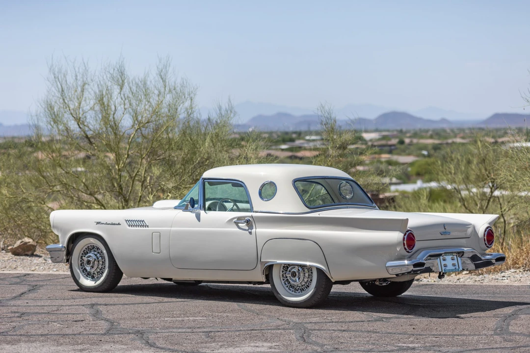 1957 Ford Thunderbird 1st Gen - Image 15 of 31