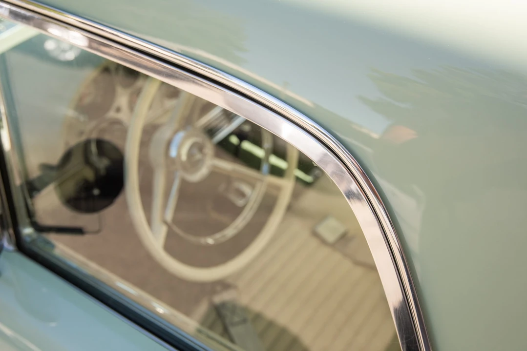 1957 Ford Thunderbird 1st Gen - Image 20 of 31