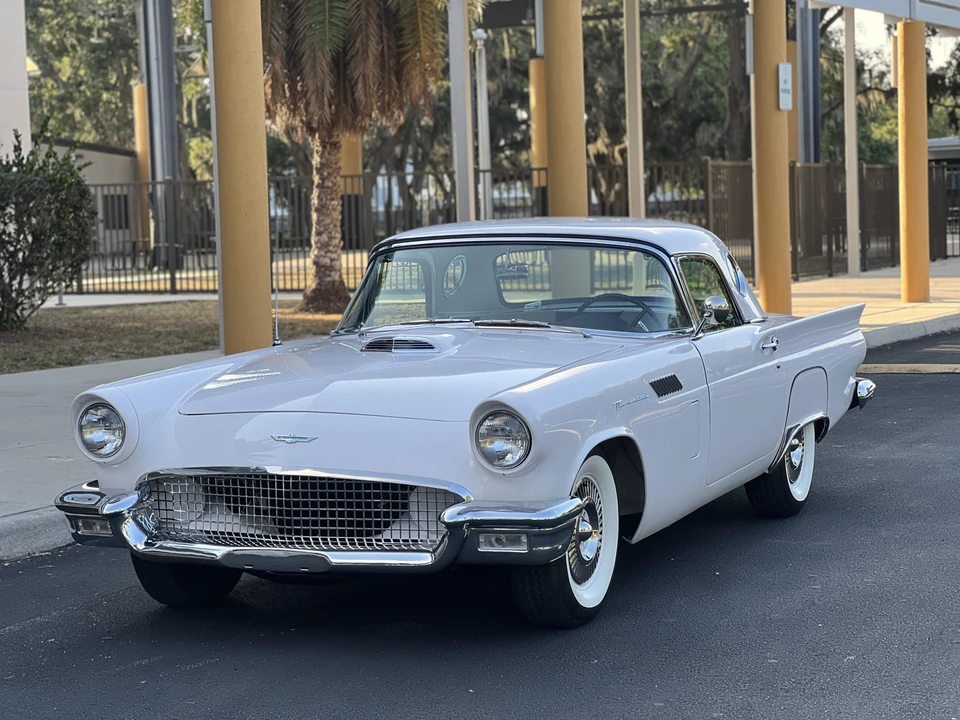 1957 Ford Thunderbird 1st Gen - Image 3 of 31