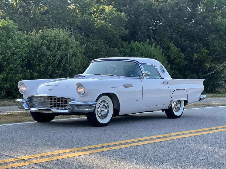 1957 Ford Thunderbird 1st Gen - Image 4 of 31