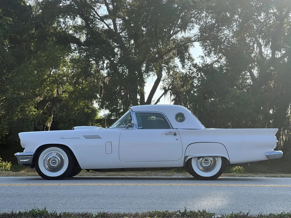 1957 Ford Thunderbird 1st Gen - Image 12 of 31