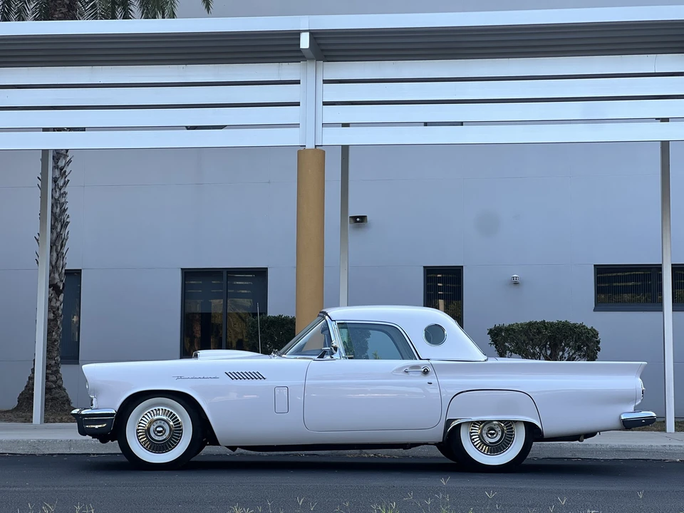 1957 Ford Thunderbird 1st Gen - Image 13 of 31
