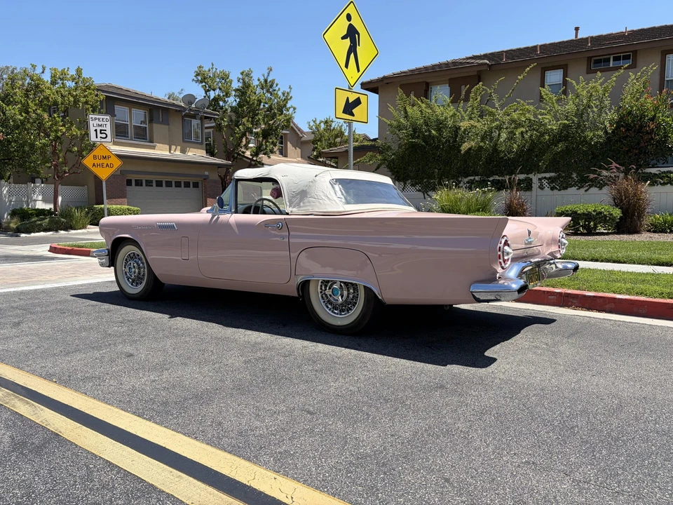 1957 Ford Thunderbird 1st Gen - Image 11 of 31