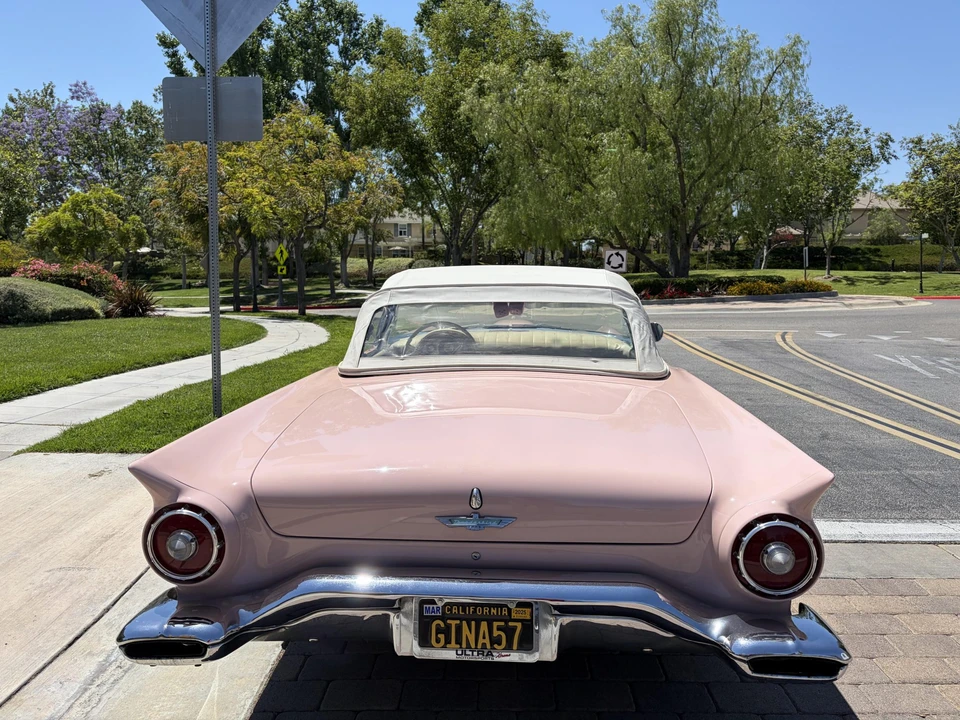 1957 Ford Thunderbird 1st Gen - Image 14 of 31