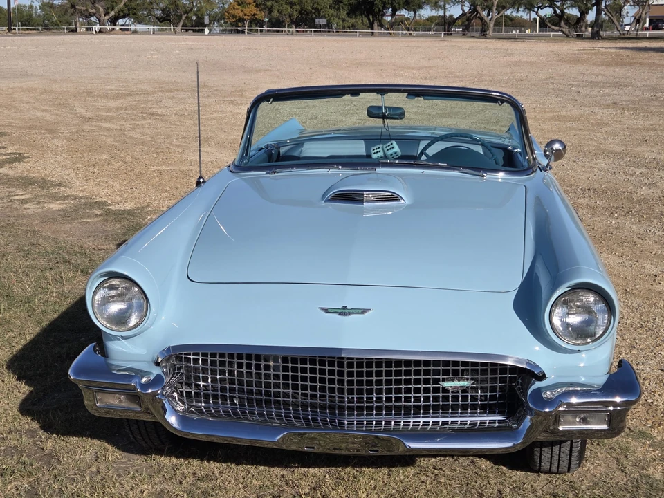 1957 Ford Thunderbird 1st Gen - Image 3 of 31