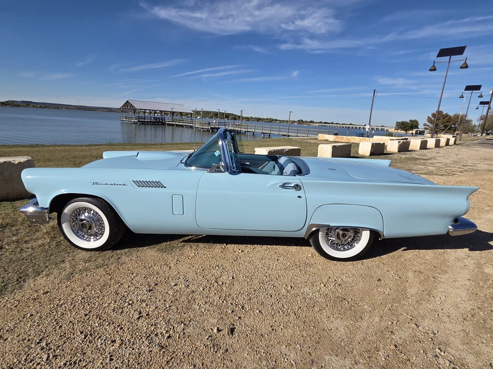 1957 Ford Thunderbird 1st Gen - Image 12 of 31