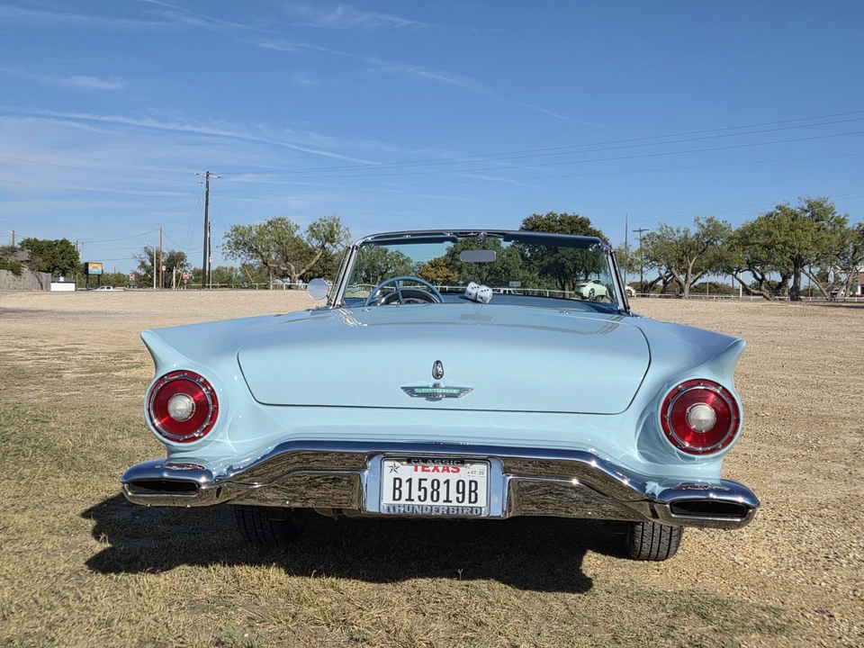 1957 Ford Thunderbird 1st Gen - Image 19 of 31