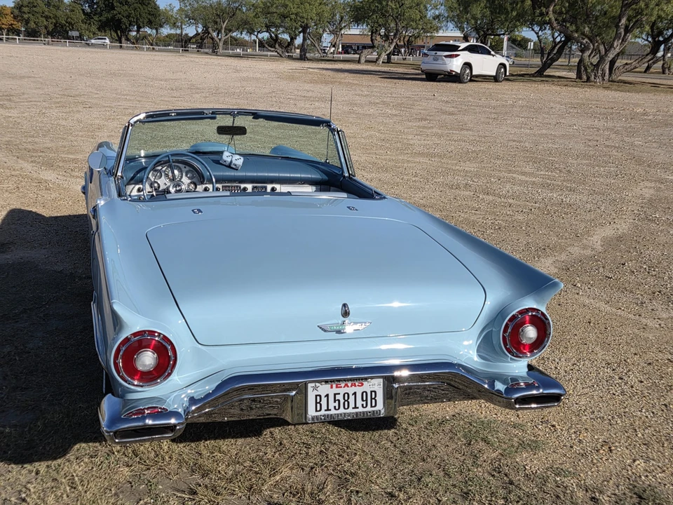 1957 Ford Thunderbird 1st Gen - Image 17 of 31