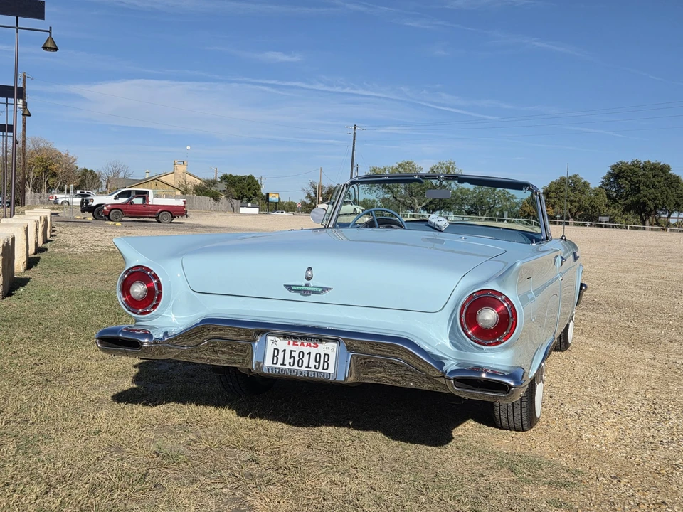 1957 Ford Thunderbird 1st Gen - Image 20 of 31