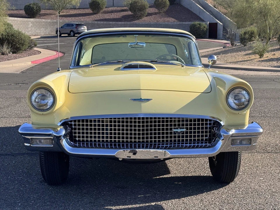 1957 Ford Thunderbird 1st Gen - Image 30 of 31