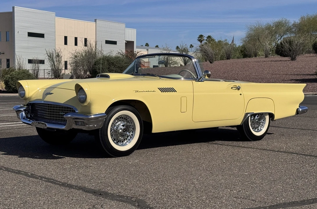 1957 Ford Thunderbird 1st Gen - Image 3 of 31
