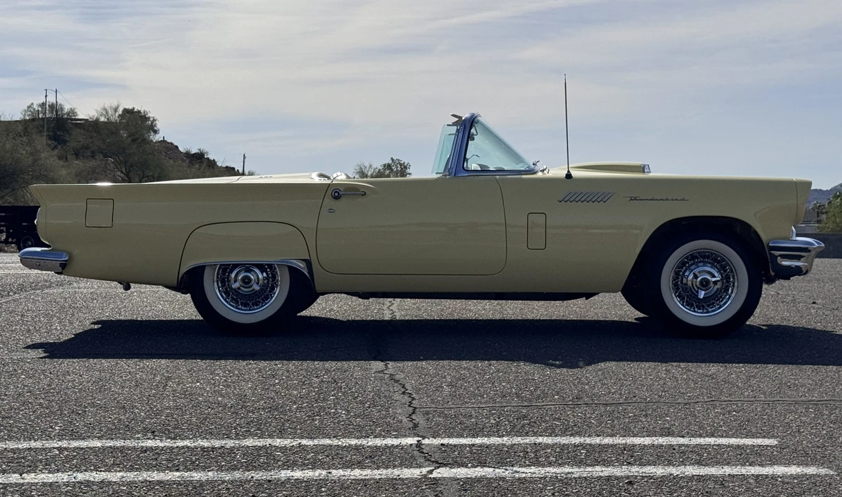 1957 Ford Thunderbird 1st Gen - Image 8 of 31