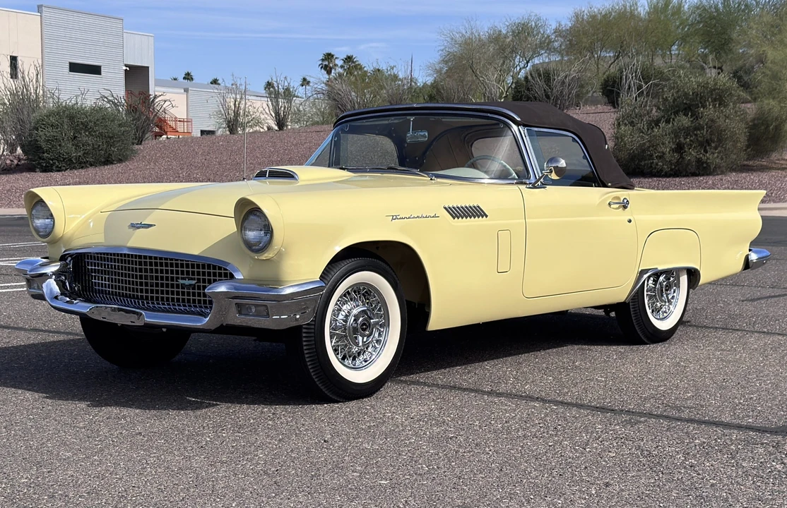 1957 Ford Thunderbird 1st Gen - Image 16 of 31