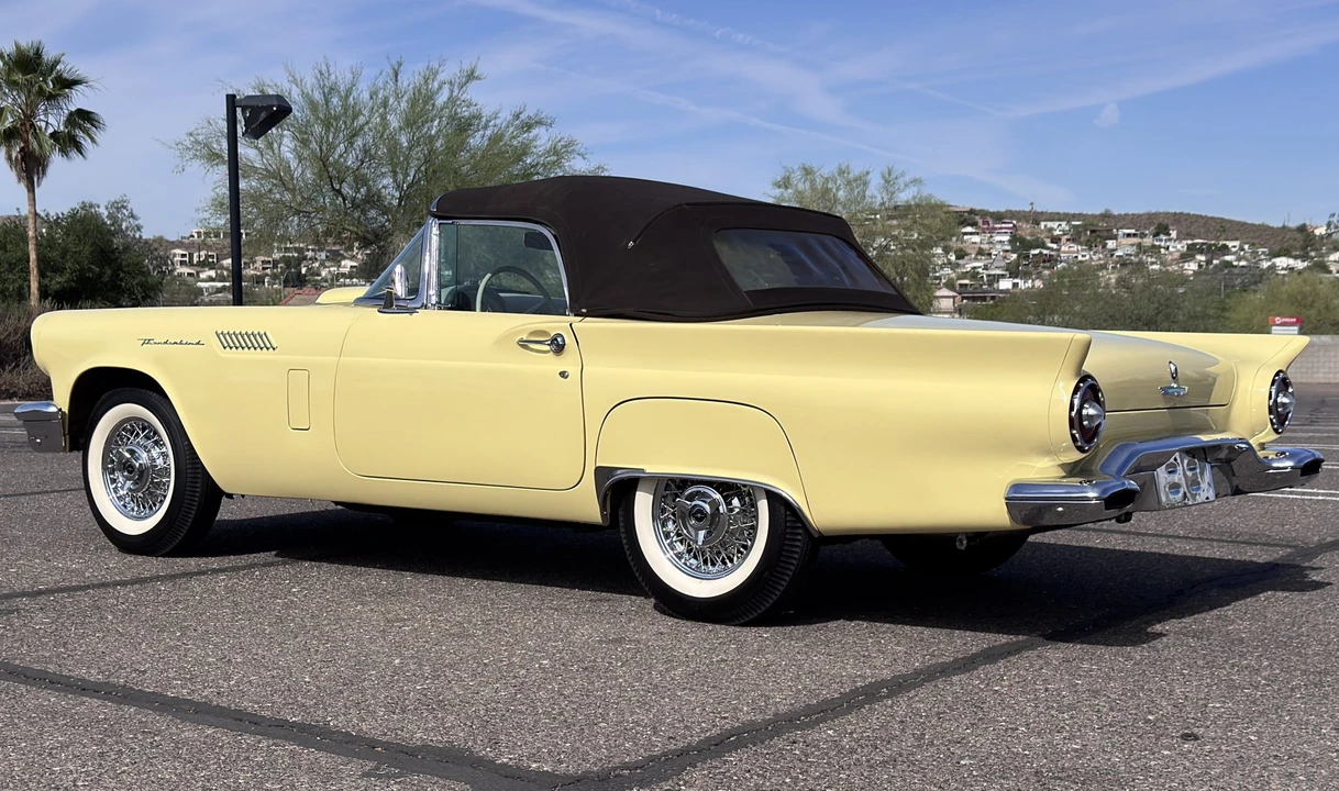 1957 Ford Thunderbird 1st Gen - Image 25 of 31