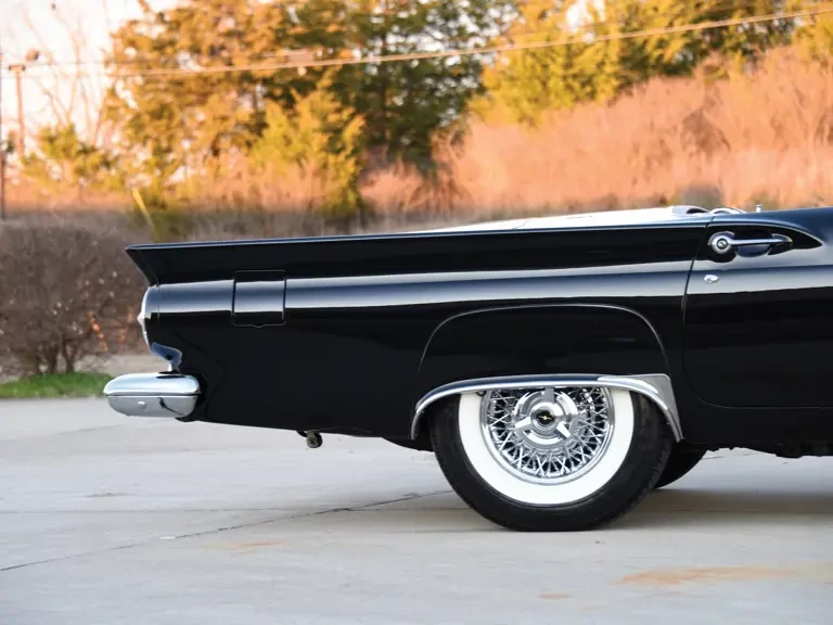 1957 Ford Thunderbird 1st Gen - Image 19 of 31