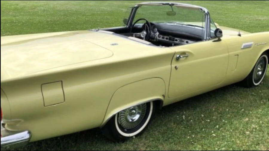 1957 Ford Thunderbird 1st Gen - Image 9 of 12