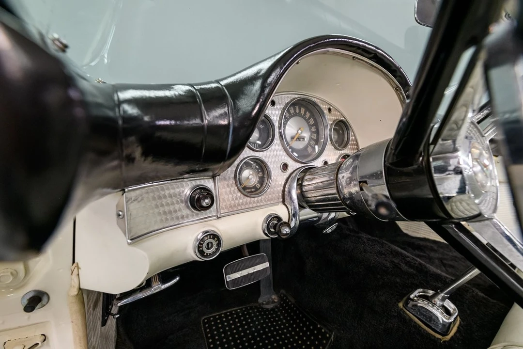 1957 Ford Thunderbird 1st Gen - Image 13 of 31