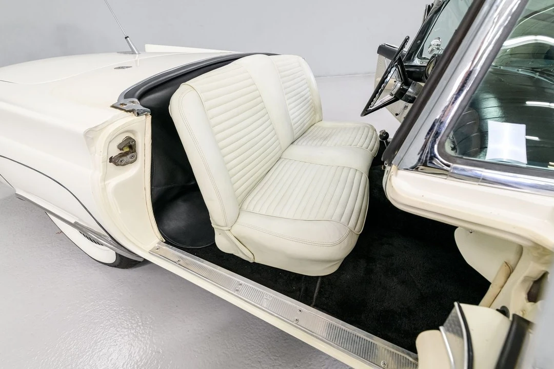 1957 Ford Thunderbird 1st Gen - Image 30 of 31