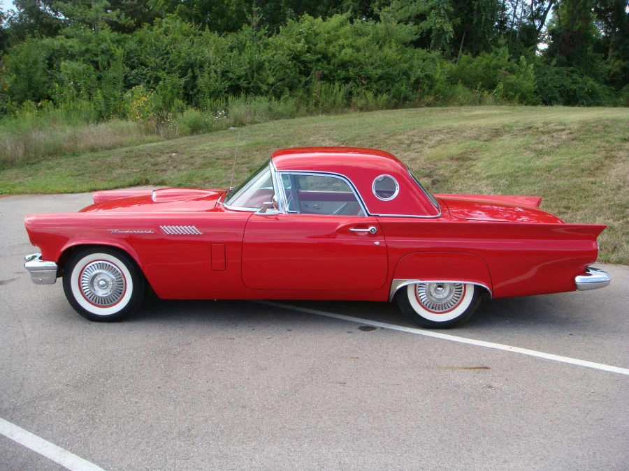 1957 Ford Thunderbird 1st Gen - Image 8 of 8