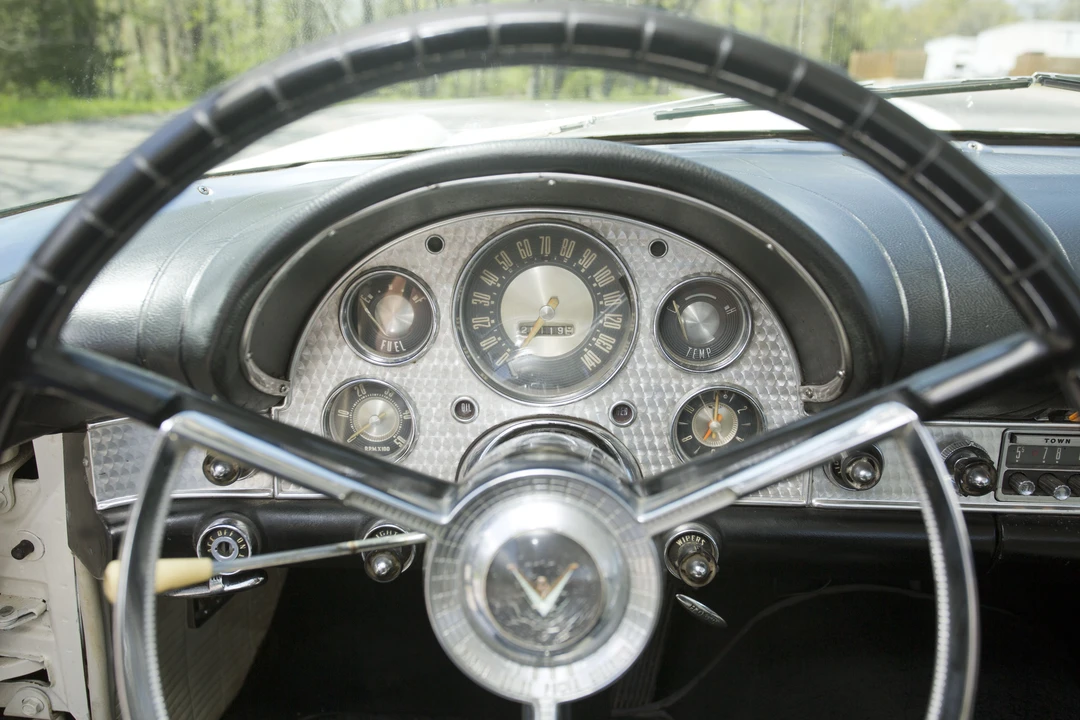 1957 Ford Thunderbird 1st Gen - Image 16 of 25