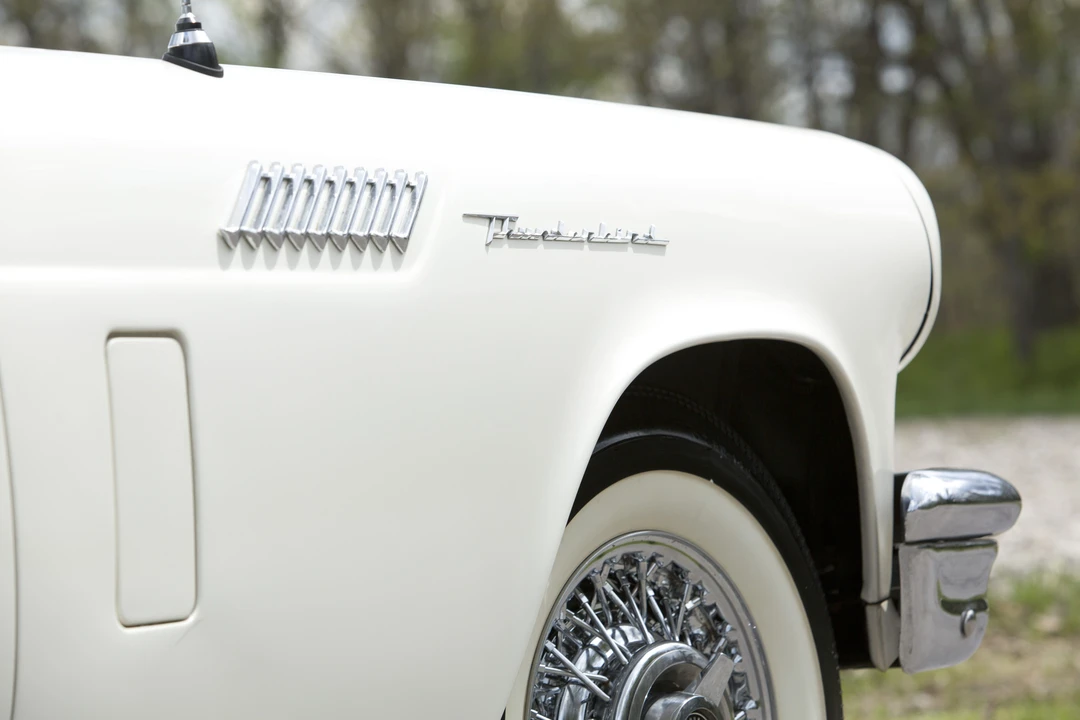 1957 Ford Thunderbird 1st Gen - Image 22 of 25