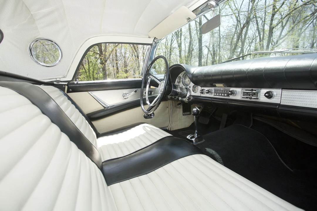 1957 Ford Thunderbird 1st Gen - Image 19 of 25