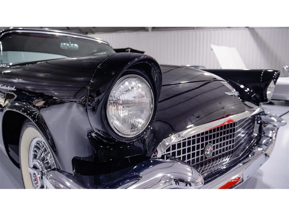 1957 Ford Thunderbird 1st Gen - Image 16 of 31