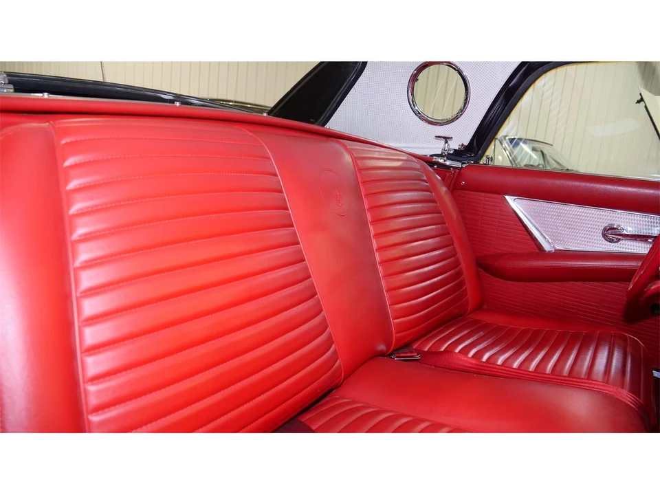 1957 Ford Thunderbird 1st Gen - Image 22 of 31
